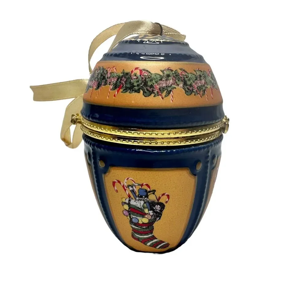 Imperial Nutcracker Porcelain Christmas Egg Gold Label Music‎ Box Ornament WORKS